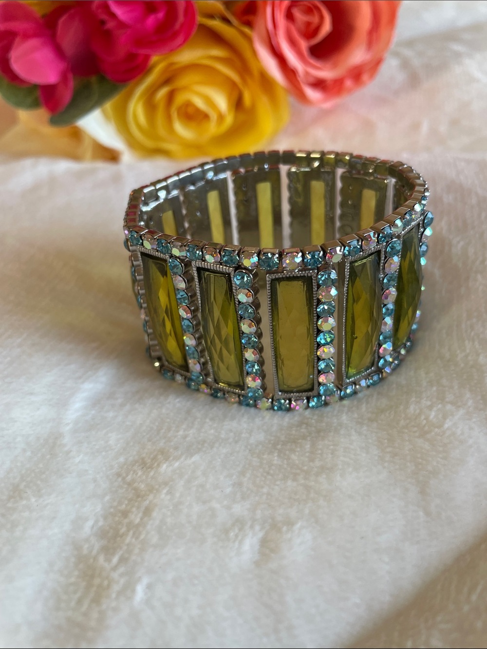 JCChina Iridescent Rhinestones Silver Wide Green Panel Stretch Bracelet Crystals - Picture 11 of 11